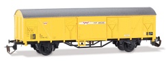 [Nákladní vozy] → [Kryté] → [2-osé Gbs] → 479: krytý nákladní vůz žlutý se stříbrnou střechou „H.F. Wiebe“