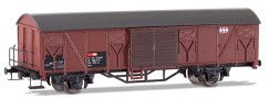 [Nákladní vozy] → [Kryté] → [2-osé Gbs] → 800485: krytý nákladní vůz červenohnědý s hnědou střechou a brzdařskou plošinou