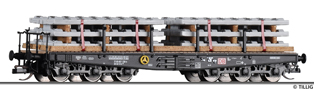 [Nákladní vozy] → [Nízkostěnné] → [6-osé plošinové] → 15626 E: nákladní plošinový vůz černý ložený betonovými díly „Feste Fahrbahn“