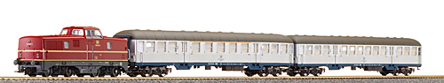 [Soupravy] → [S lokomotivou] → 01422: set lokomotivy BR 280 a dvou rychlíkových vozů včetně kolejiva a ovlad
