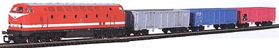 [Soupravy] → [S lokomotivou] → 01268: set lokomotivy BR 219 a tří vysokostěnných vozů Eas