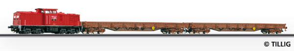[Soupravy] → [S lokomotivou] → 501010: set dieselové lokomotivy MEG 105 a dvou nízkostěnných nákladních vozů Res