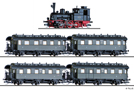[Soupravy] → [S lokomotivou] → 01751: set parní lokomotivy BR 89 a čtyř osobních tříosých vozů