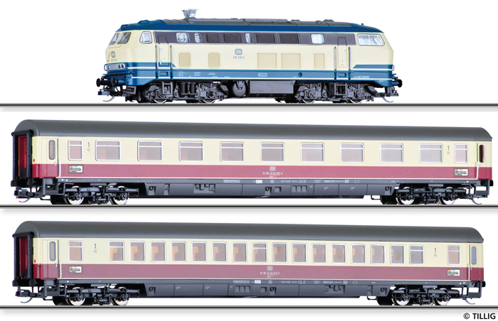 [Soupravy] → [S lokomotivou] → 01774 E: set dieselové lokomotivy BR 218 a dvou rychlíkových vozů „TEE Merkur“
