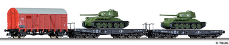 [Soupravy] → [Nákladní] → 01628: set krytého vozu a dvou plošinových vozů s tanky T34/85